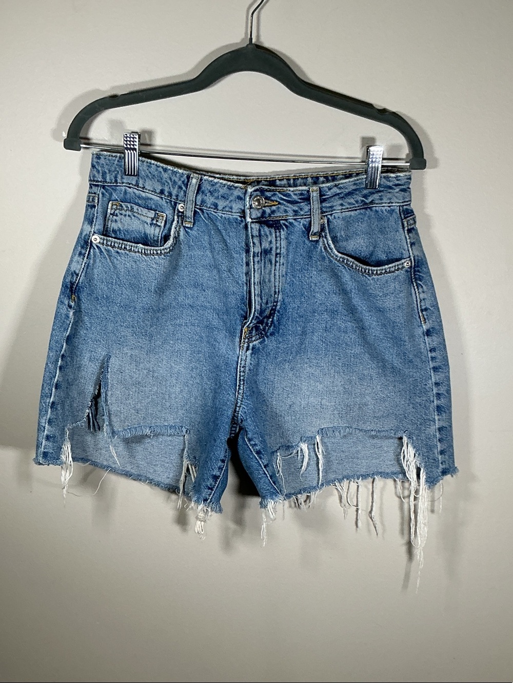 Forever 21 Light Blue Distressed Denim Cutoff Shorts - Picture 1 of 6